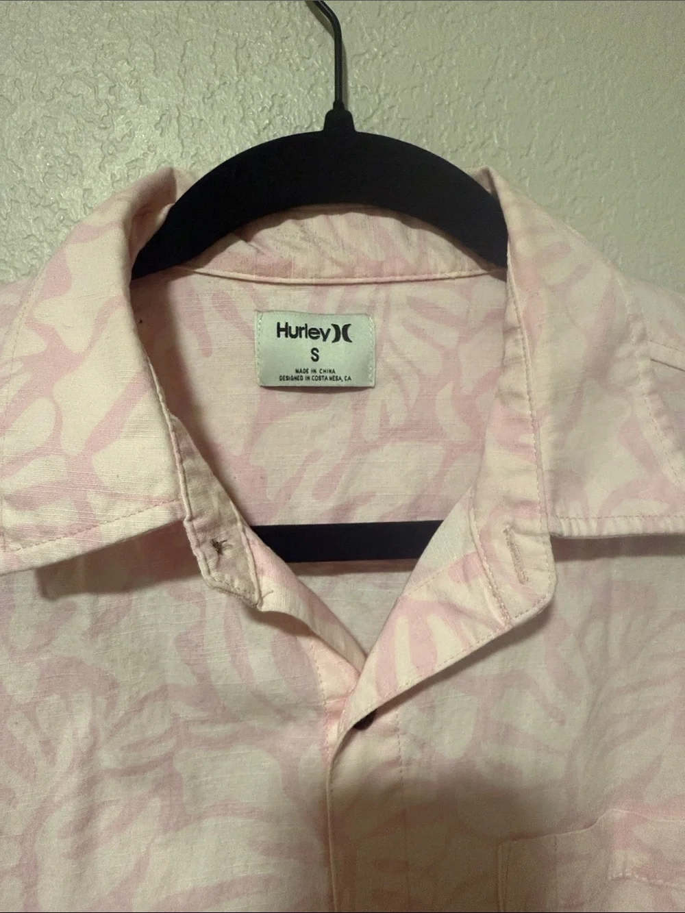 Hurley Light Pink Short Sleeve Button Down Shirt